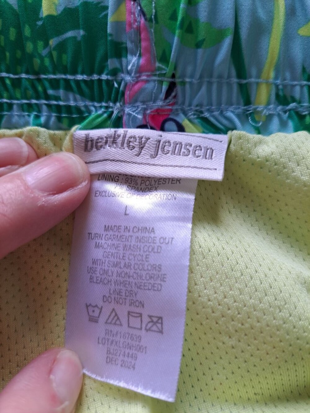 Berkley Jensen Mens Flamingo Swim Trunks Elastic Waist Drawstring L Tropical - Picture 4 of 10